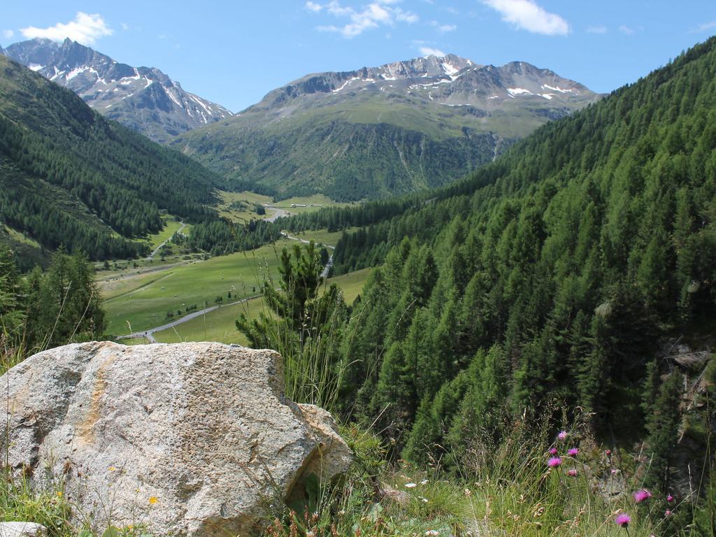 Tranquil Holiday Home In Livigno Italy Near Ski Area Extérieur photo